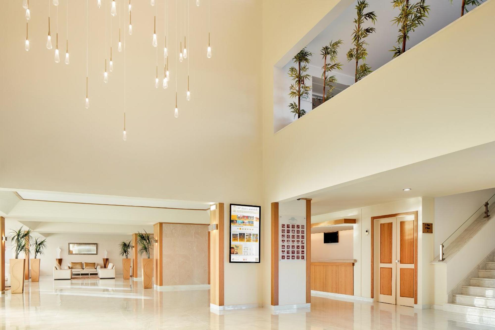 Sol Hotel&spa Hotel 4*
